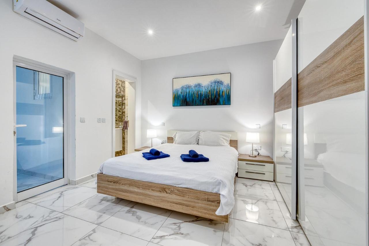 Modern 1Br Apartment, Central Location Sliema Buitenkant foto