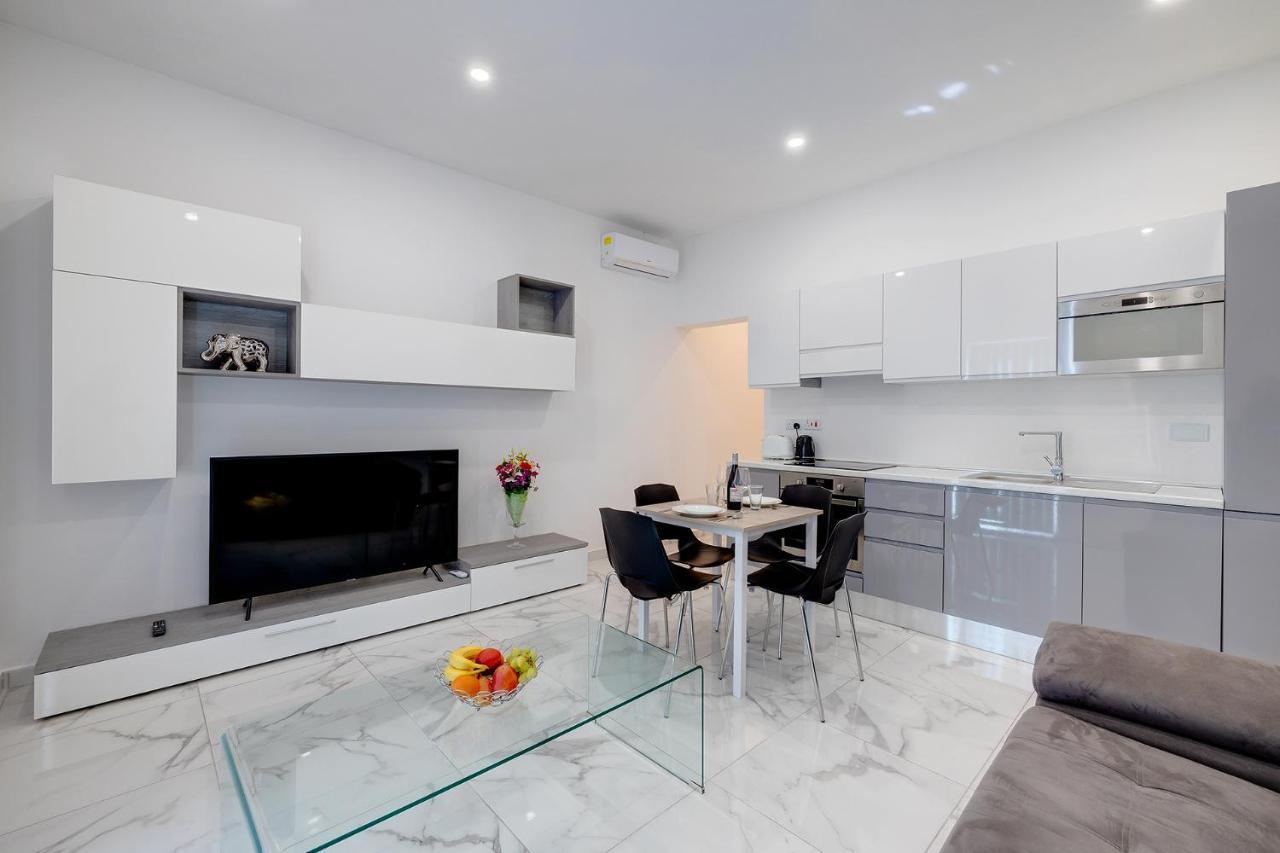 Modern 1Br Apartment, Central Location Sliema Buitenkant foto